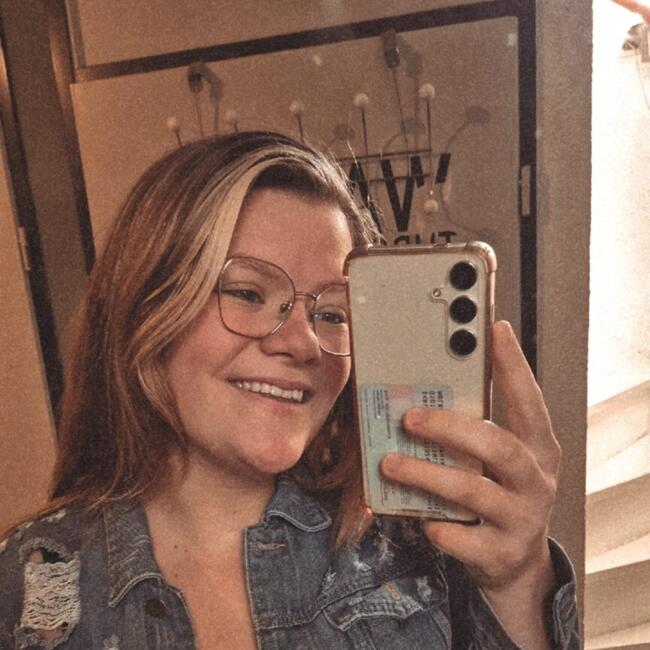 Babysitter in Spijkenisse: Stephanie