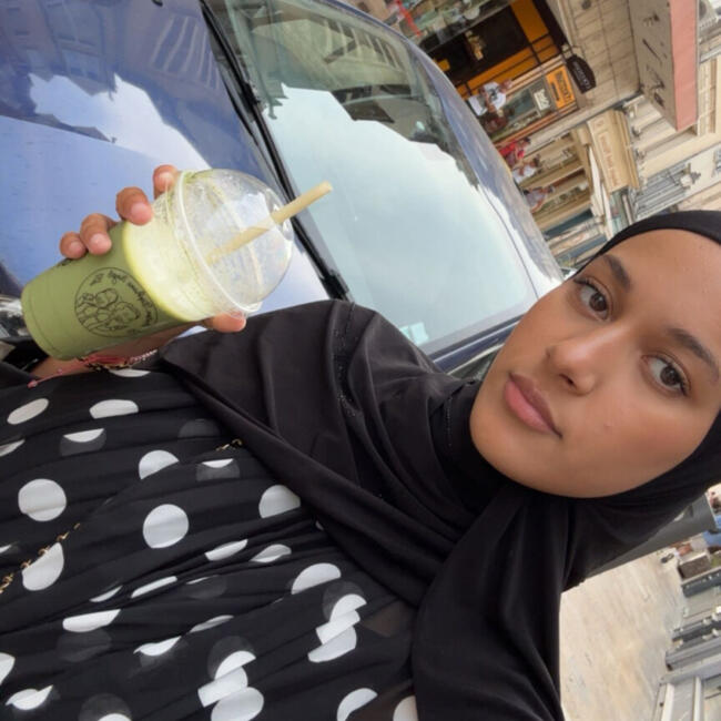 Babysitter in La Chapelle-Saint-Luc: Khadija