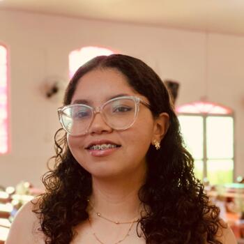 Babá em Ourinhos: Karolline