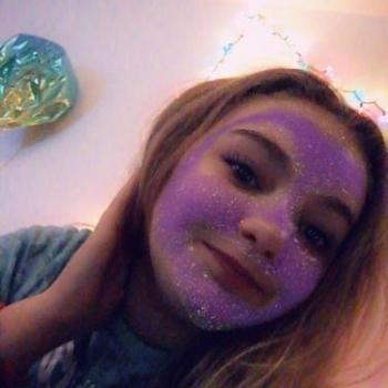 Babysitter Laval: Loryane