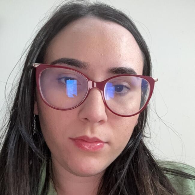 Emprego de babá em Mossoró: Lethicia