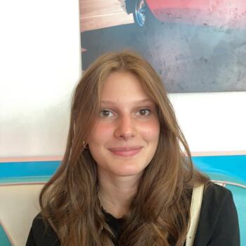 Babysitter in Rueil-Malmaison: Clotilde