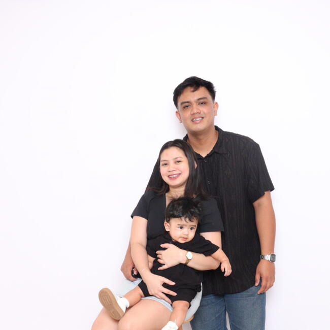 Babysitting job in Magalang: Jaynard