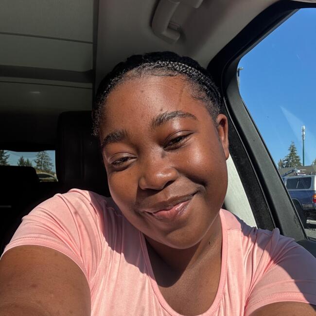 Babysitter in Campbell River: Kudzayi