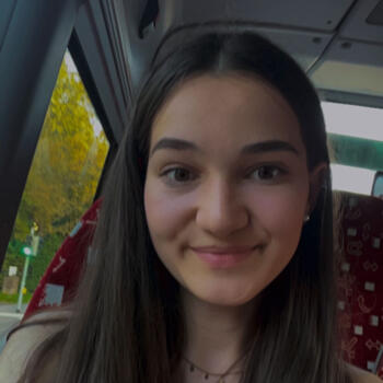 Babysitter in Rosbach vor der Höhe: Emely