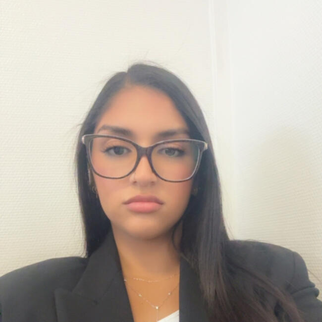 Babysitter in Rueil-Malmaison: Ikrame