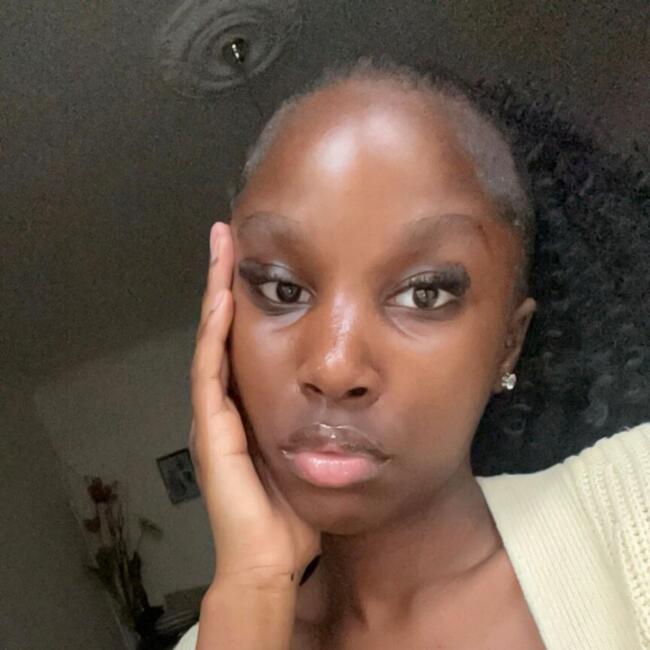 Babysitter in Vanves: Ana