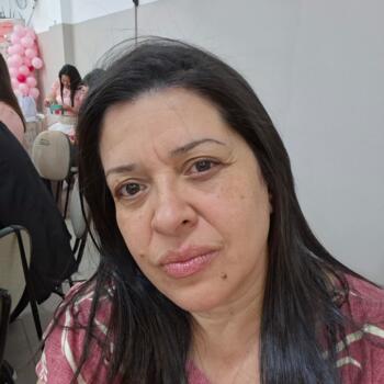 Babysitter in Santo André: Valéria