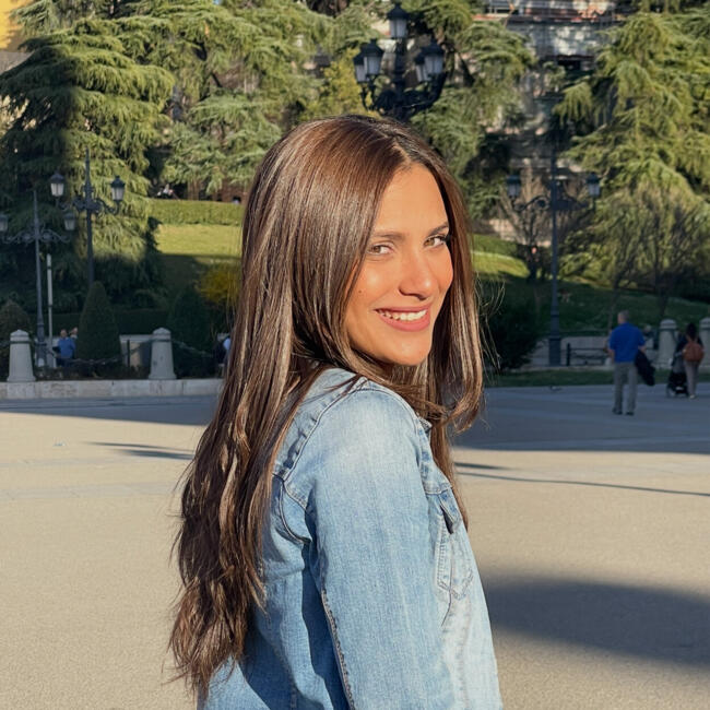 Babysitter in Zollikon: Adais