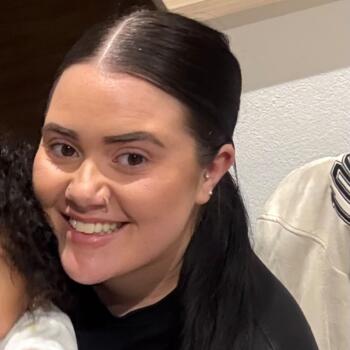 Babysitter in Louhans: Lea