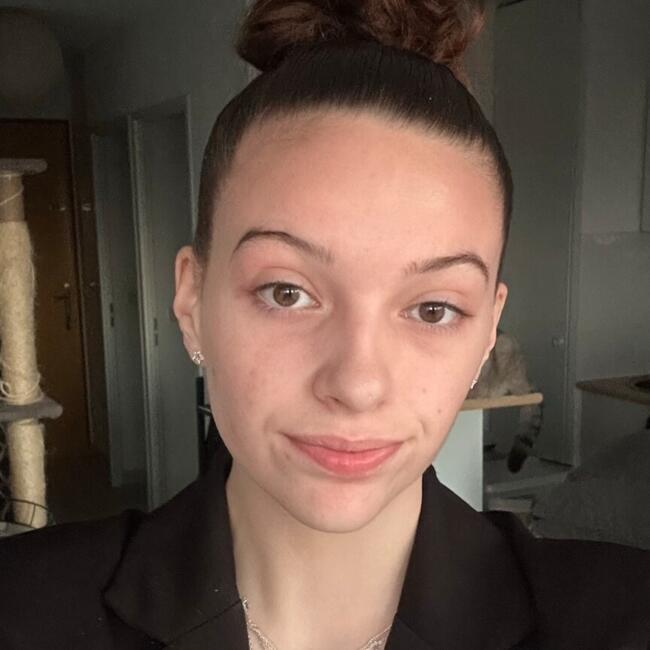 Babysitter in Montpellier: Léa