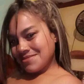 Babysitter in Caracas: Deilyn