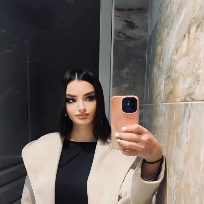 Babysitter in Lorgues: Manon