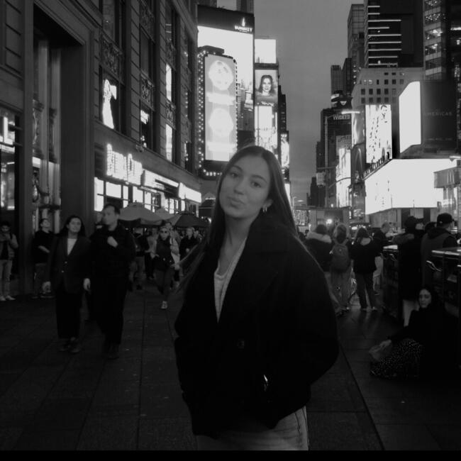 Babysitter in Nancy: Eva