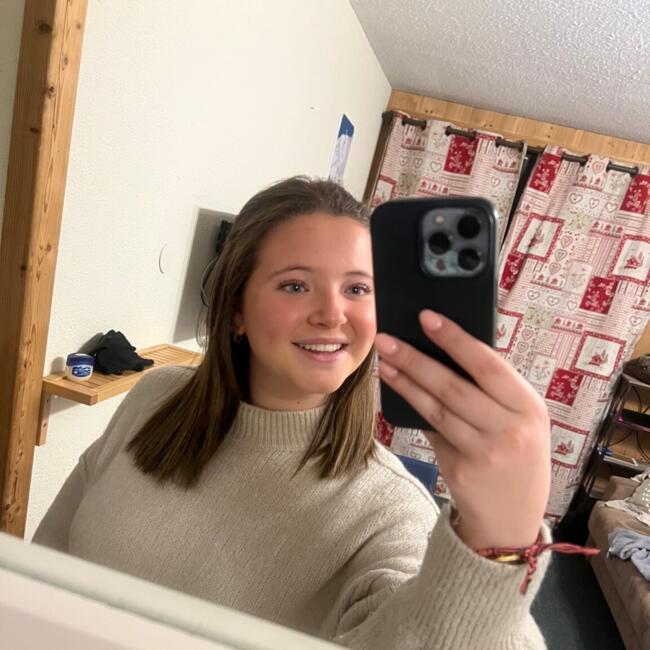 Babysitter in Hannut: Lylou