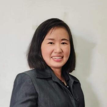 בייביסיטר ב- תל אביב-יפו: Yui