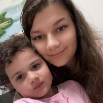 Babysitter Cardiff: Karin