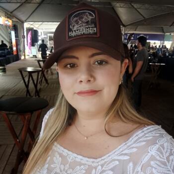 Babysitter in Sete Lagoas: Janaina