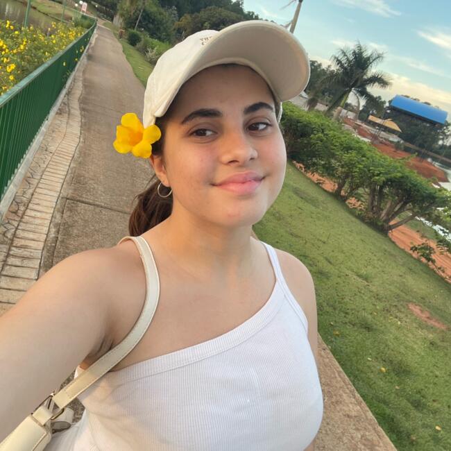 Babá em Rio de Janeiro: Lara