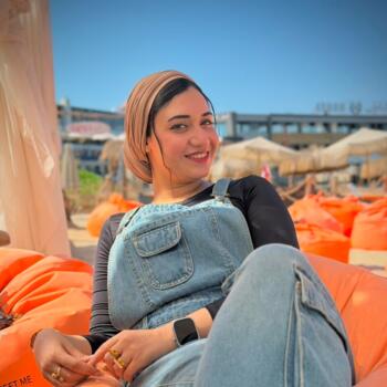 Babysitting job in Cairo: نور