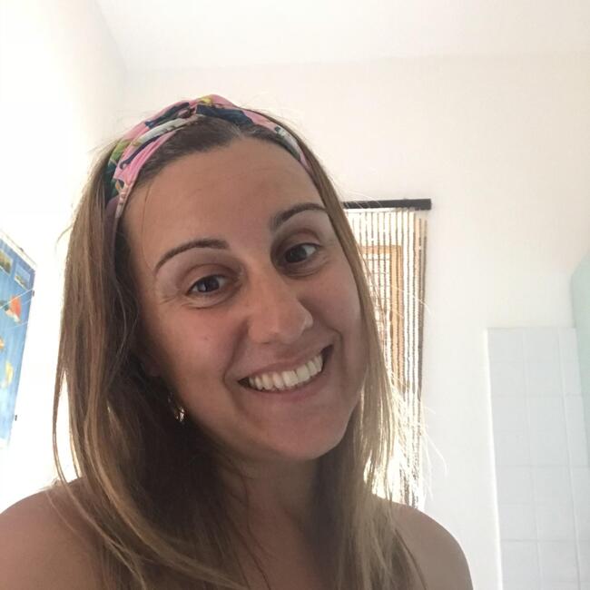 Angela 39 anni Angela 39 anni