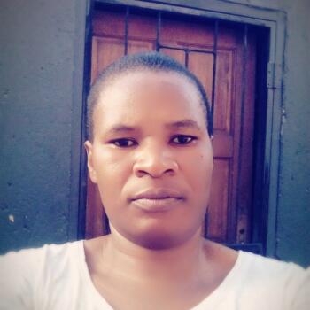 Babysitter Midrand: Georgina