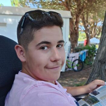 Babysitter in Mur-de-Sologne: Lucas