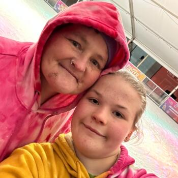 Babysitter in Creswick: Ash