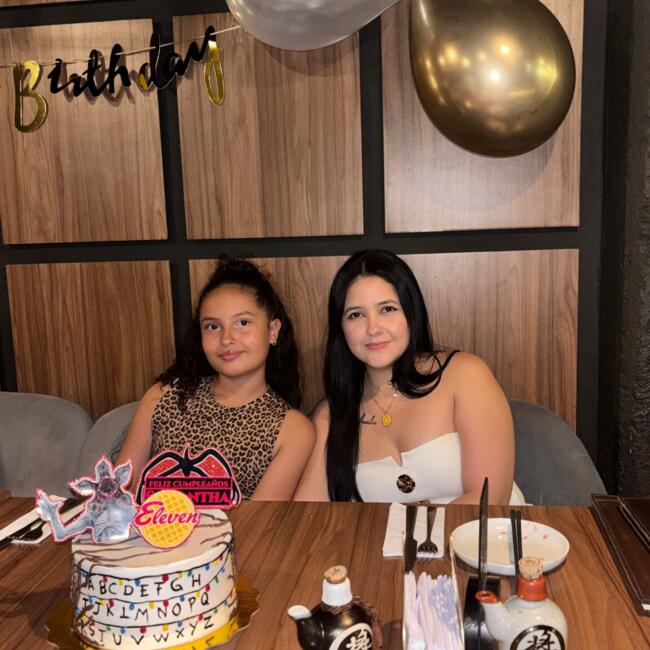 Babysitter in Pereira: Yenny salazar