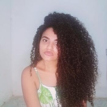 Babá em Recife: Nayara