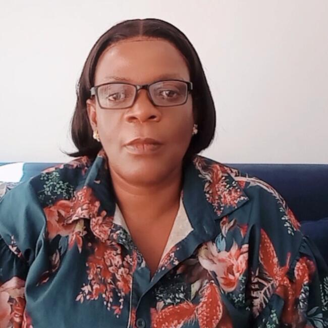 Babysitter in Cape Town: Titi nonabu Bimancha
