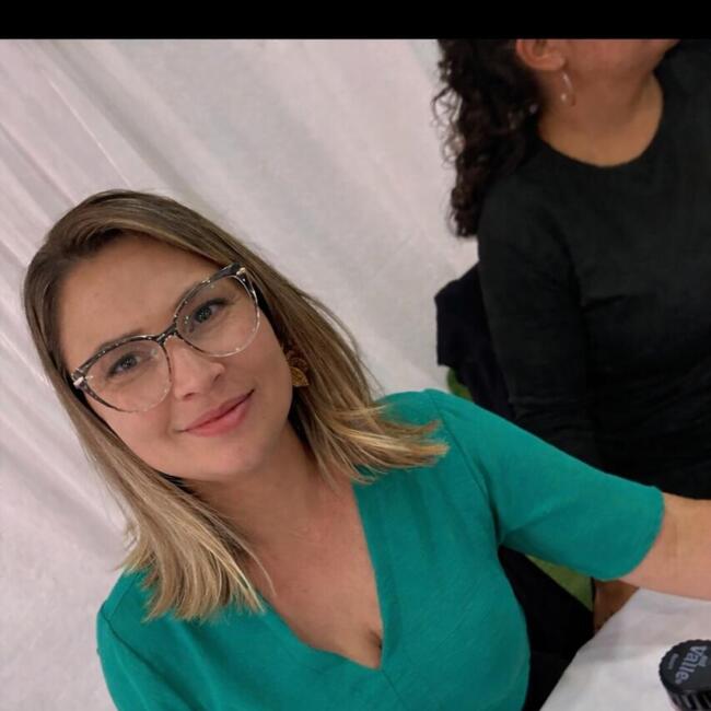 Niñera en Florianópolis: Aline