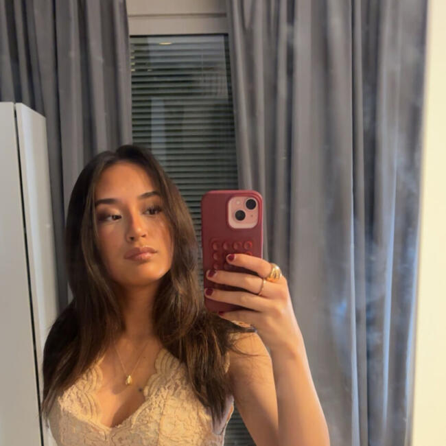 Babysitter in Stockholm: Natnicha