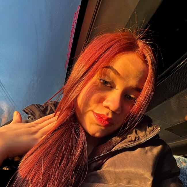 Babysitter em Moreira de Conegos: Yosleydi