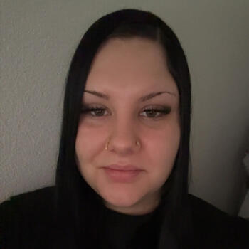 Babysitter in Boudry: Thylia