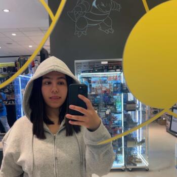 Babysitter in Koekelberg: Halima