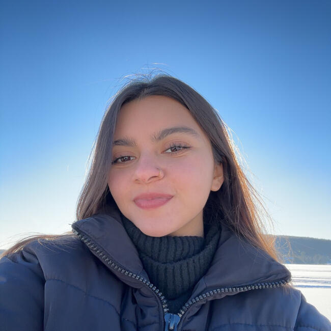 Baby-sitter in Montréal: Alexandra