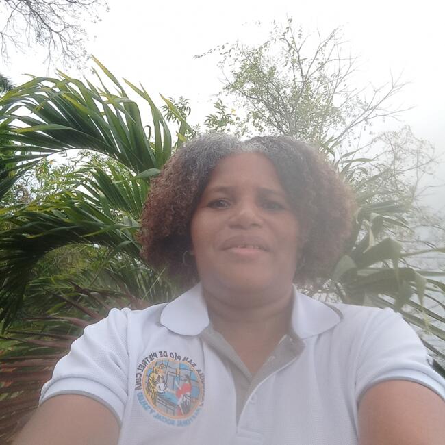 Babysitter in Panama City: Zugeirix de De León