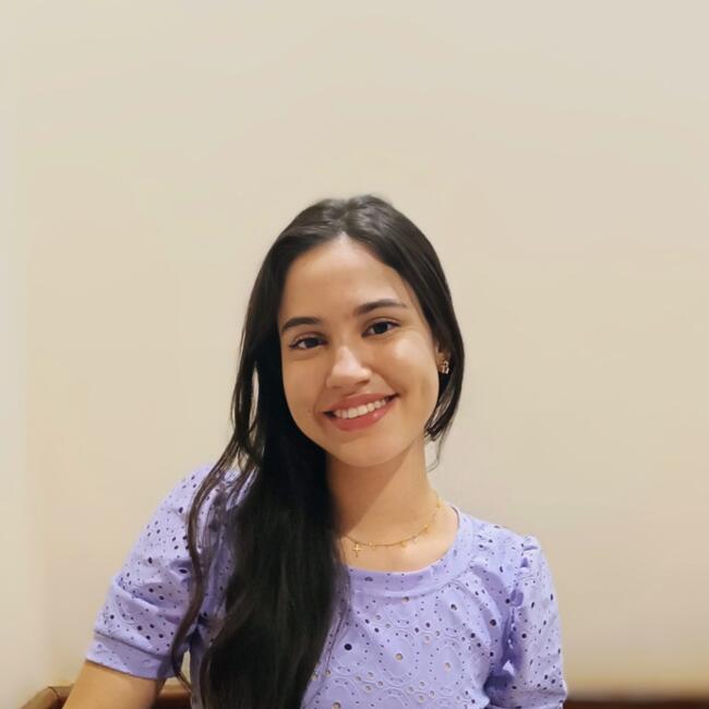 Babá em Sao Jose do Rio Preto: Lívia