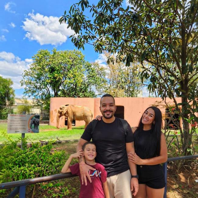 Emprego de babá em Cotia: Karina