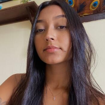 Babysitter in Guarujá: Nayane