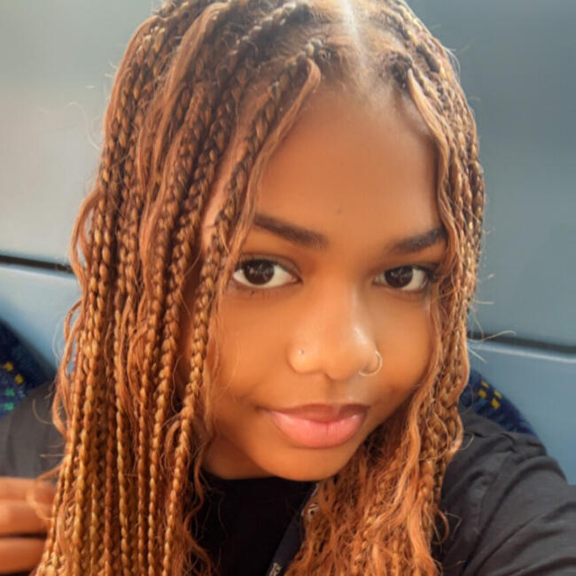 Babysitter in Mitcham: Savannah