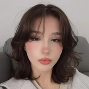 Baby-sitter Le Petit-Quevilly: Fadoua