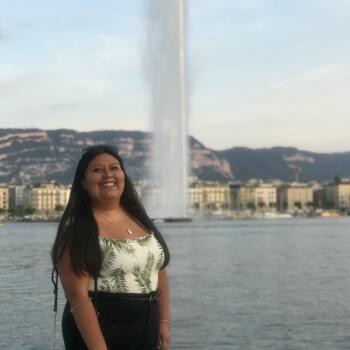 Babysitter in Geneva: Yoceline Hernandez