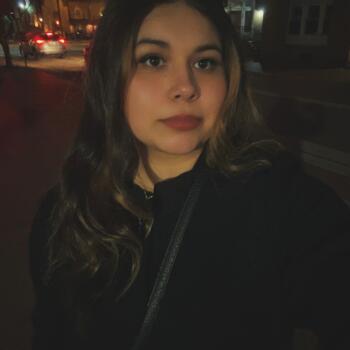 Babysitter in Hampton: Gabby