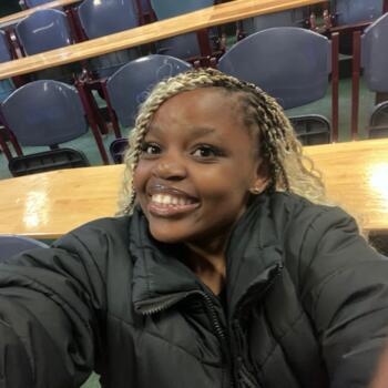 Babysitter Soweto: Charlene