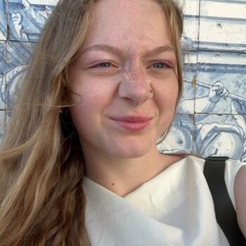 Babysitter Mehaigne: Pauline