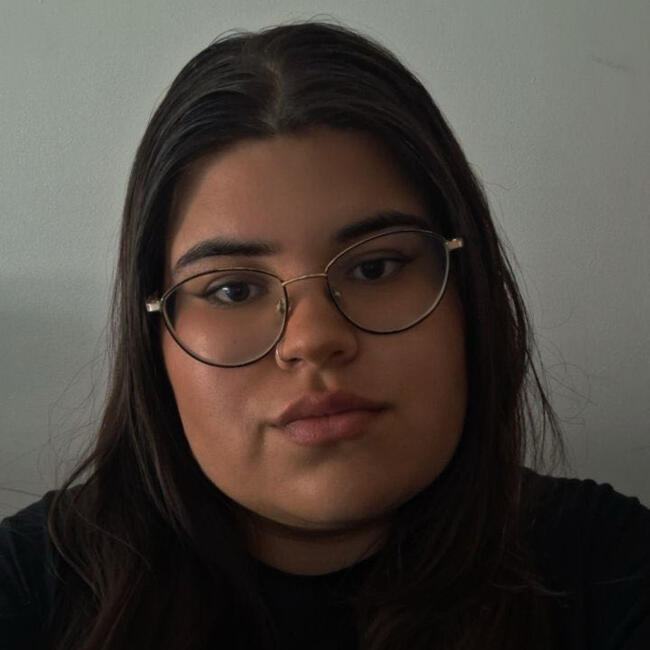 Babysitter in Alenquer: Dora