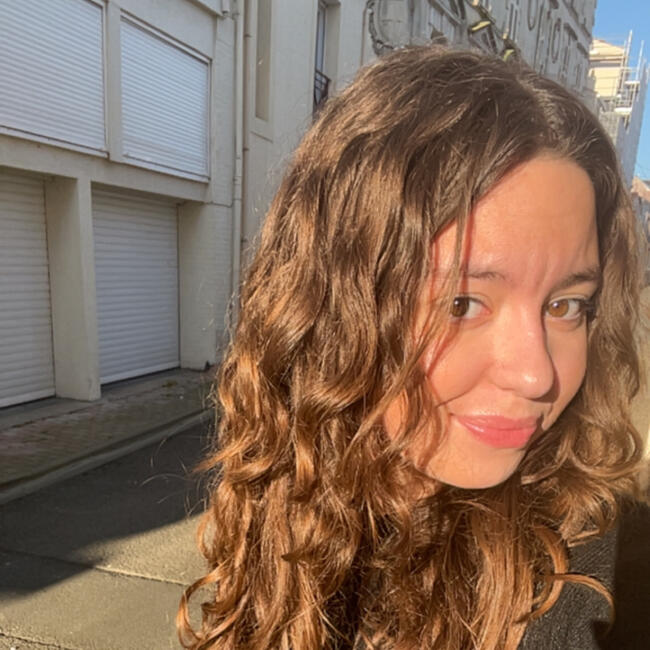 Babysitter in Les Sables d'Olonne: Louise