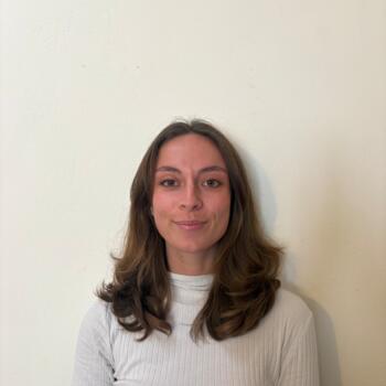 Babysitter in Cenon: Agathe